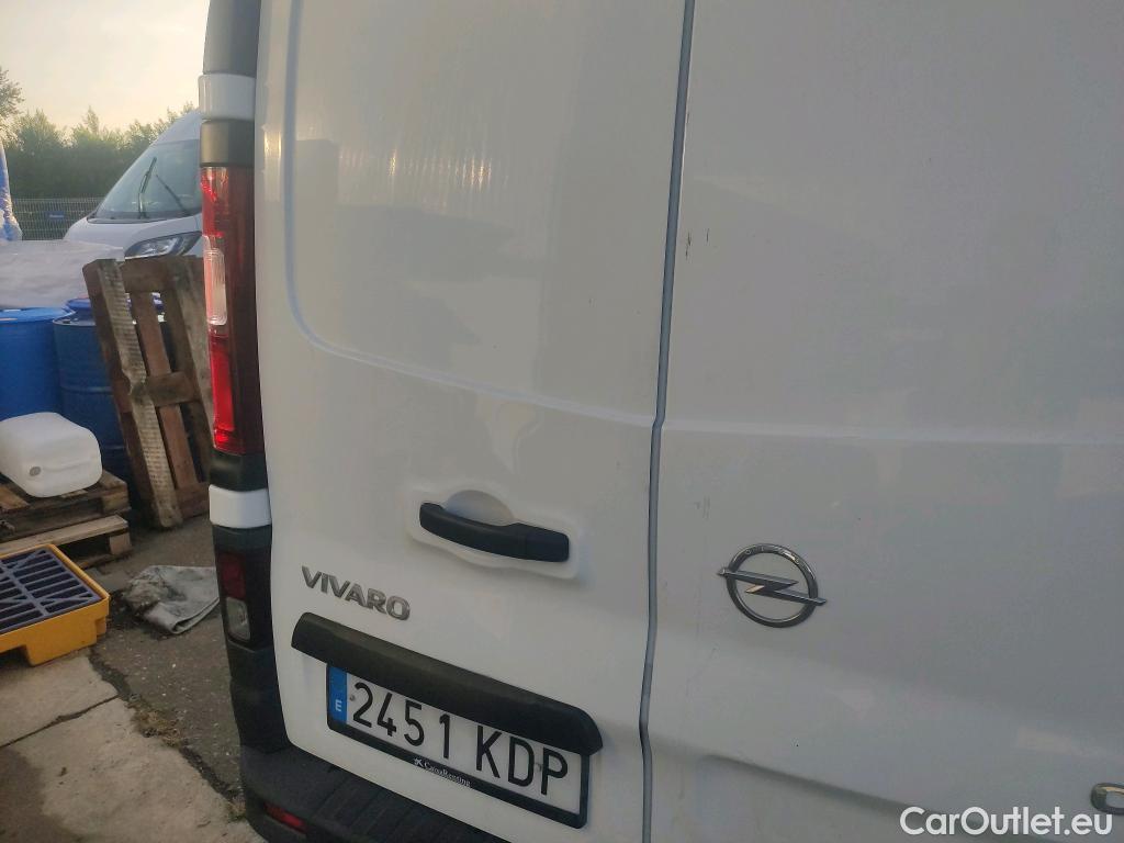  Opel  Vivaro OPEL  VU 4p 2G furgón 1.6CDTI 88kW (120CV) Expressio L1H1 2.7t #9