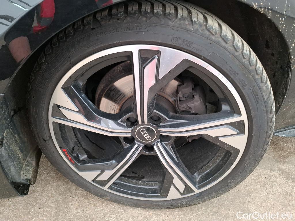  Audi  A4  Avant 35 TDI S Line 2.0 TDI 165CV BVA7 E6d #6