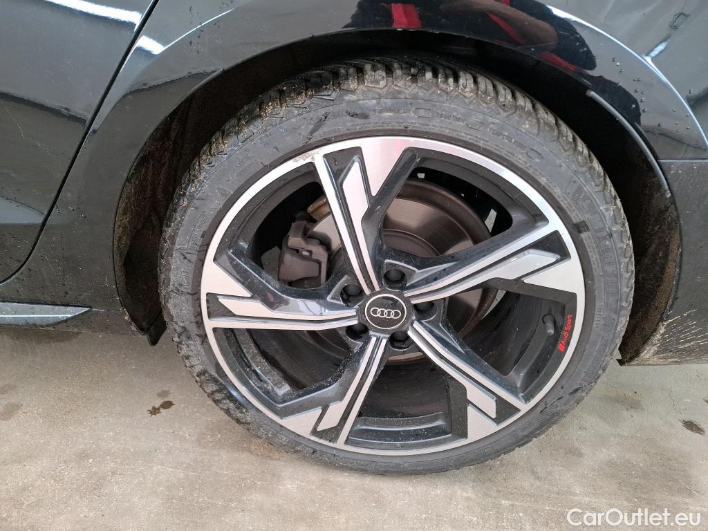  Audi  A4  Avant 35 TDI S Line 2.0 TDI 165CV BVA7 E6d #14