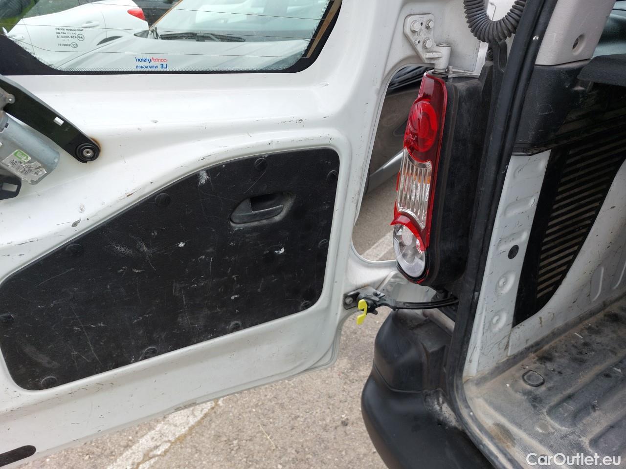  Citroen  Berlingo  Combi Live Edition 1.6 BlueHDi 100CV MT5 E5 #27