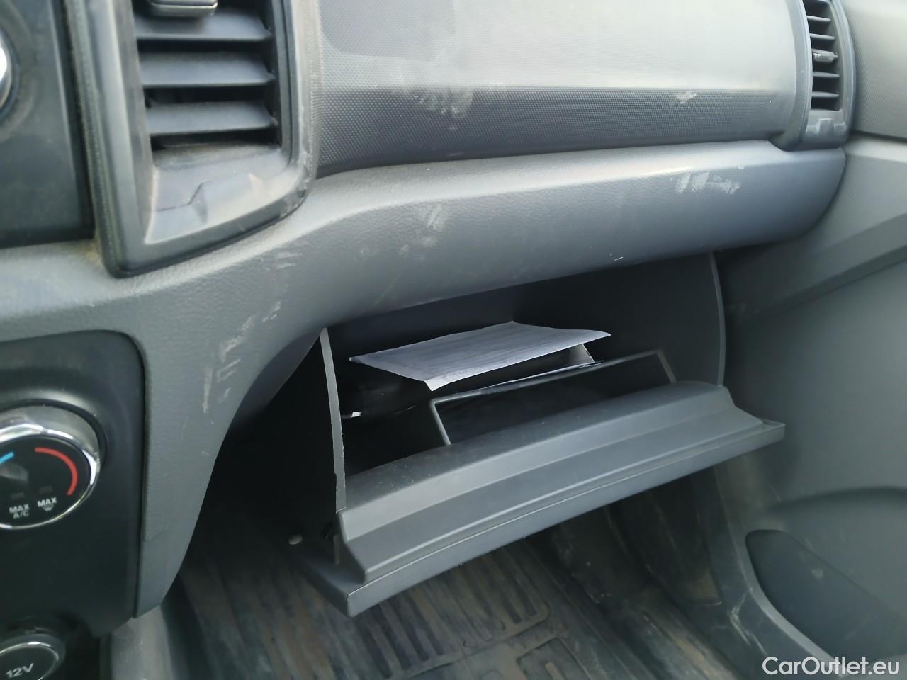  Ford  Ranger  Cabina sencilla 4x4 XL 2.2 TDCi 160CV MT6 E6 #2