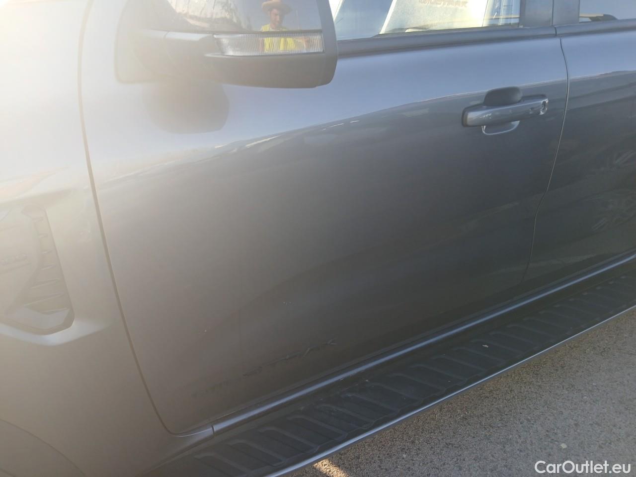  Ford  Ranger  Wildtrak e-AWD Doble Cabina 2.0 Ecoblue 205CV AT10 E6d  #18