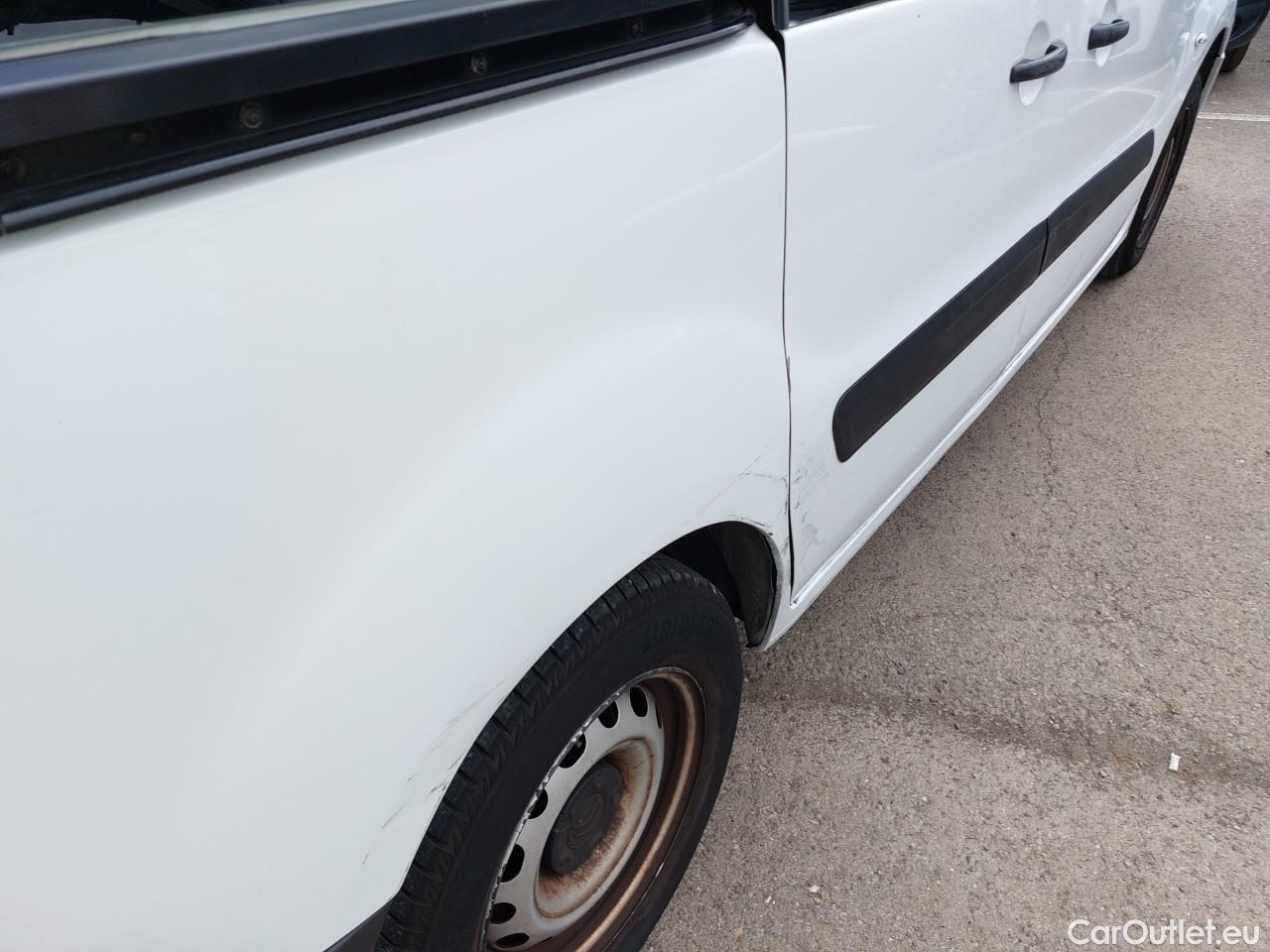  Citroen  Berlingo  Combi Live Edition 1.6 BlueHDi 100CV MT5 E5 #36