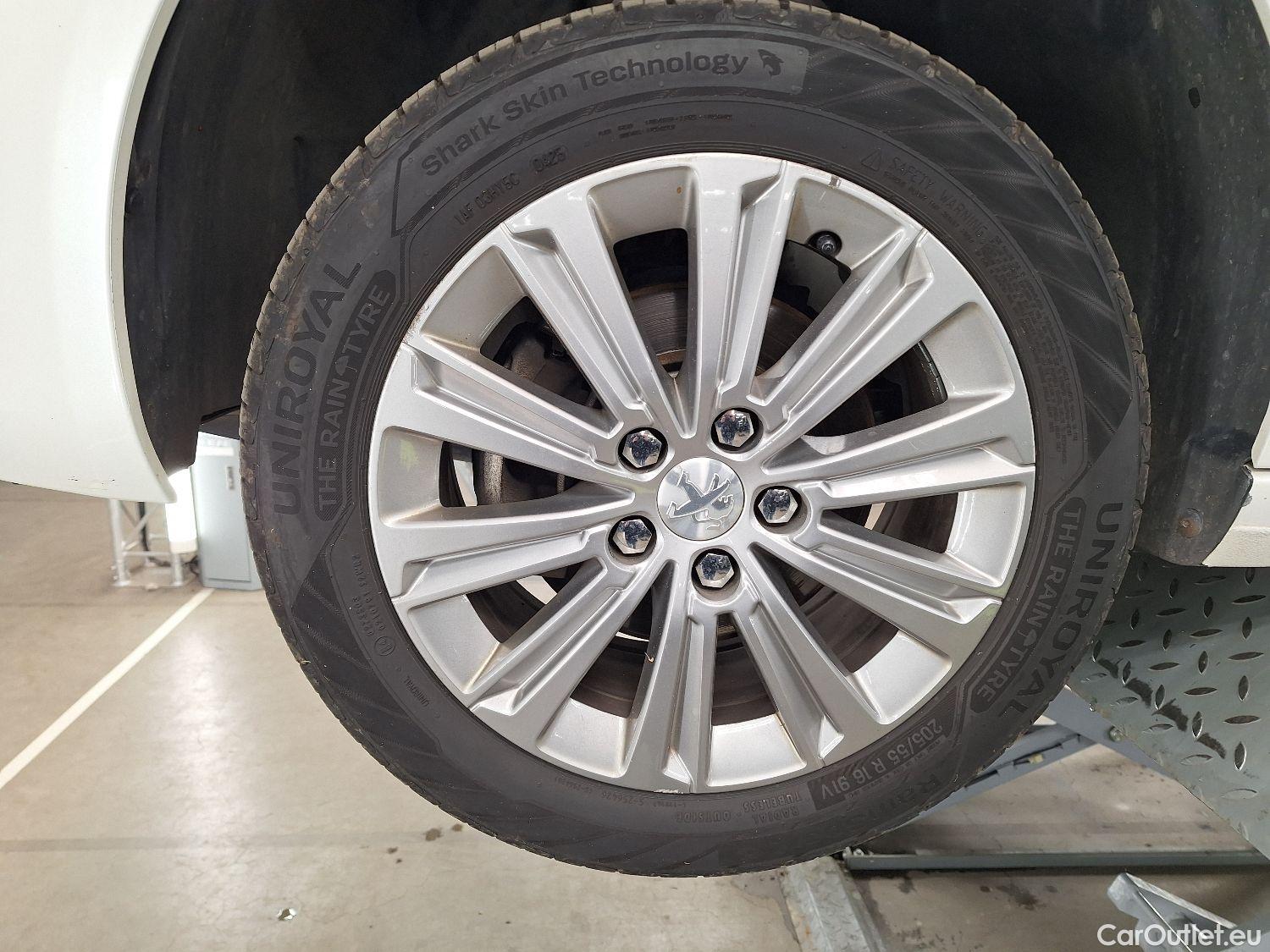  Peugeot  308 Peugeot,  SW FL'17, Peugeot  SW 1.5 BlueHDi 130 S&S EAT8 Allure 5d #7
