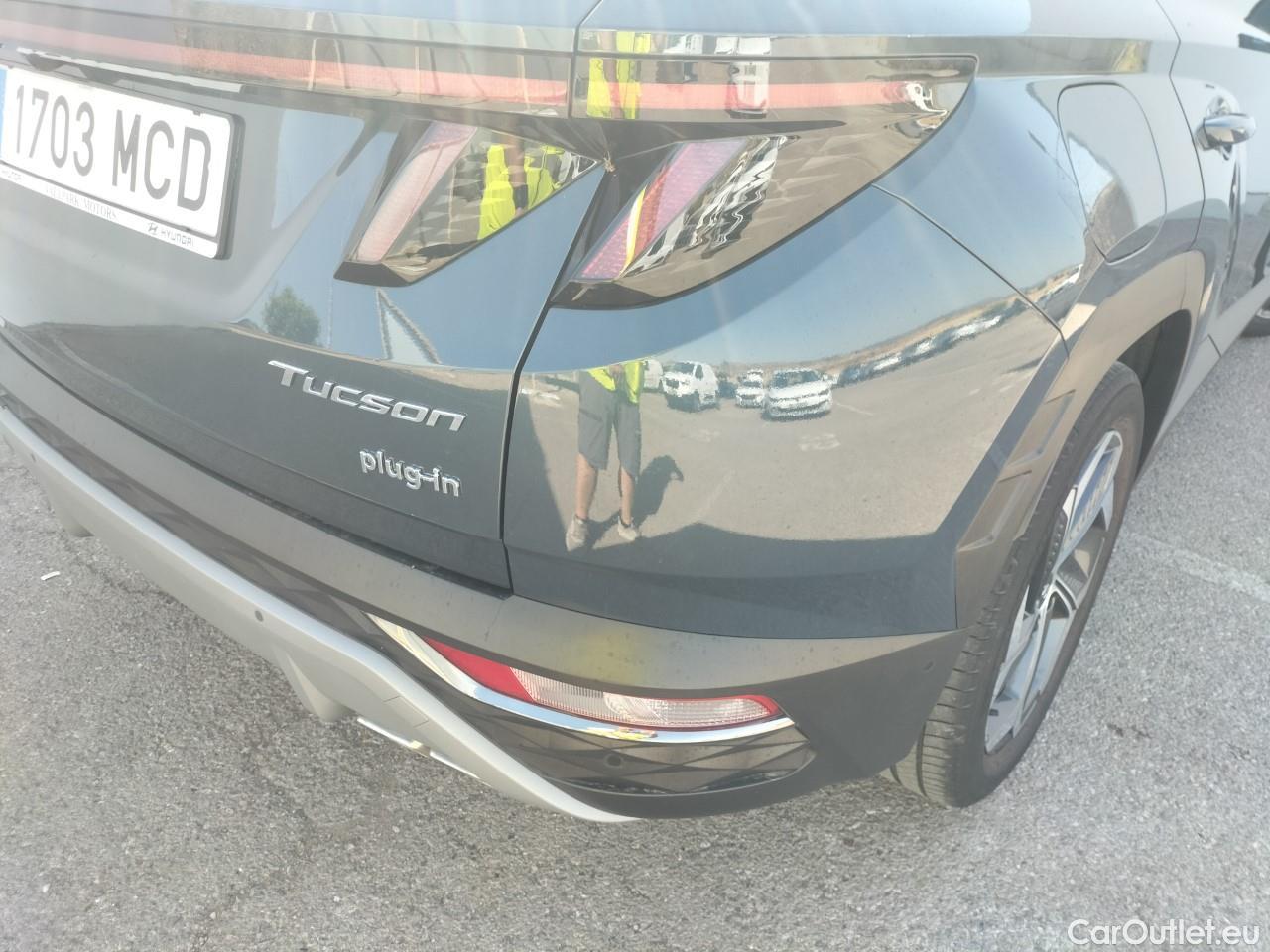  Hyundai  Tucson HYUNDAI  / 2020 / 5P / todoterreno 1.6 TGDI PHEV 195kW Style Auto 4x4 #16
