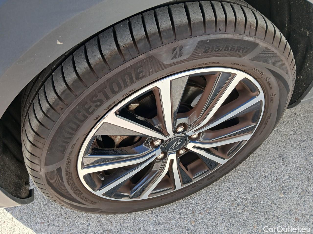  Land Rover  Discovery FORD Puma / 2019 / 5P / todoterreno 1.0 EcoBoost 92kW (125cv) Titanium MHEV #23