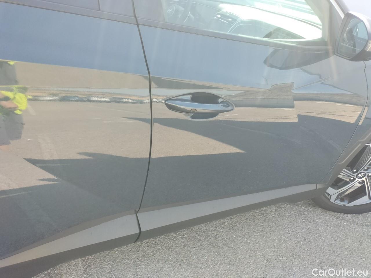 Hyundai  Tucson HYUNDAI  / 2020 / 5P / todoterreno 1.6 TGDI PHEV 195kW Style Auto 4x4 #28