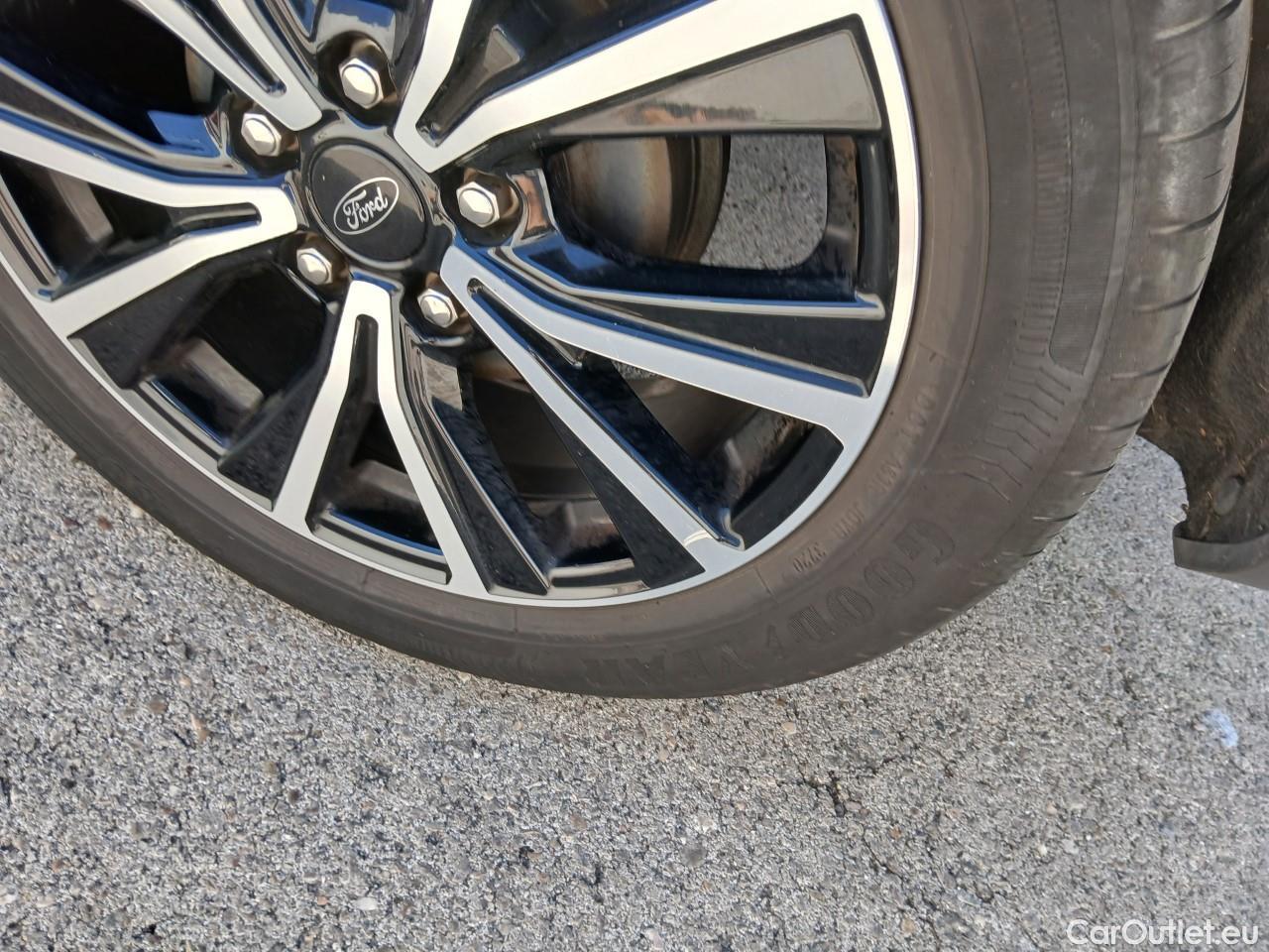  Land Rover  Discovery FORD Puma / 2019 / 5P / todoterreno 1.0 EcoBoost 92kW (125cv) Titanium MHEV #31