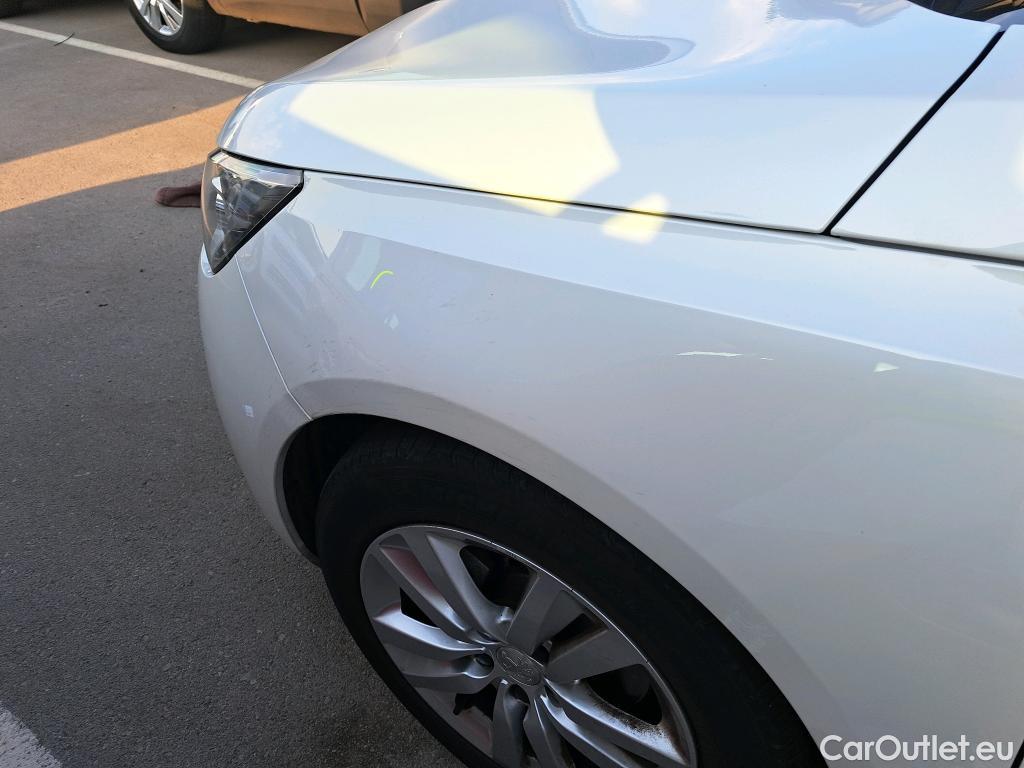  Peugeot  308  Active Pack 1.5 HDi 130CV MT6 E6d #14