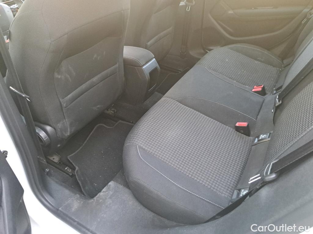  Peugeot  308  Active Pack 1.5 HDi 130CV MT6 E6d #12
