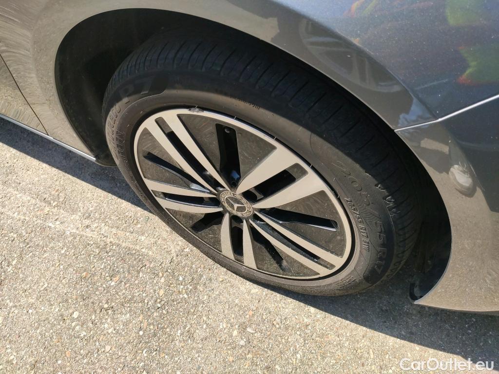  Mercedes  A-Klasse Clase A A 250 e (177.086) 1.3 220CV AT8 E6d #9