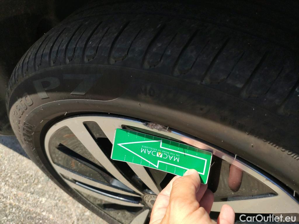  Mercedes  A-Klasse Clase A A 250 e (177.086) 1.3 220CV AT8 E6d #10