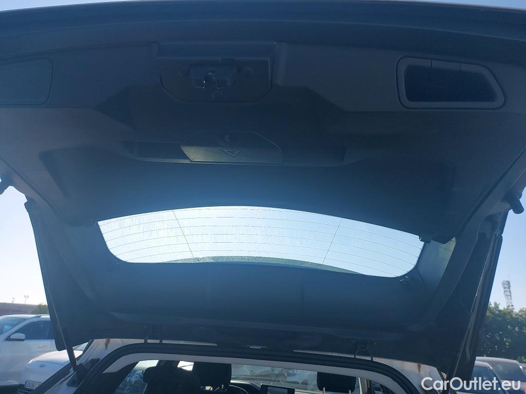  Peugeot  3008  Active Pack 1.2 PureTech 130CV AT8 E6d #7