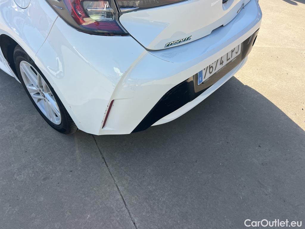  Toyota  Corolla TOYOTA  1.8 125H ACTIVE TECH E-CVT #23
