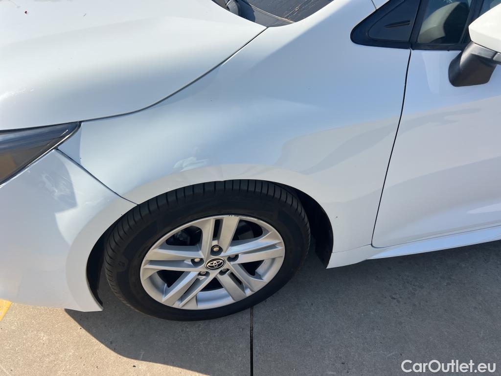  Toyota  Corolla TOYOTA  1.8 125H ACTIVE TECH E-CVT #13