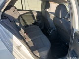  Volkswagen  Golf  VIII Berlina Life eTSI 1.0 TSI 110CV AT7 E6d #7