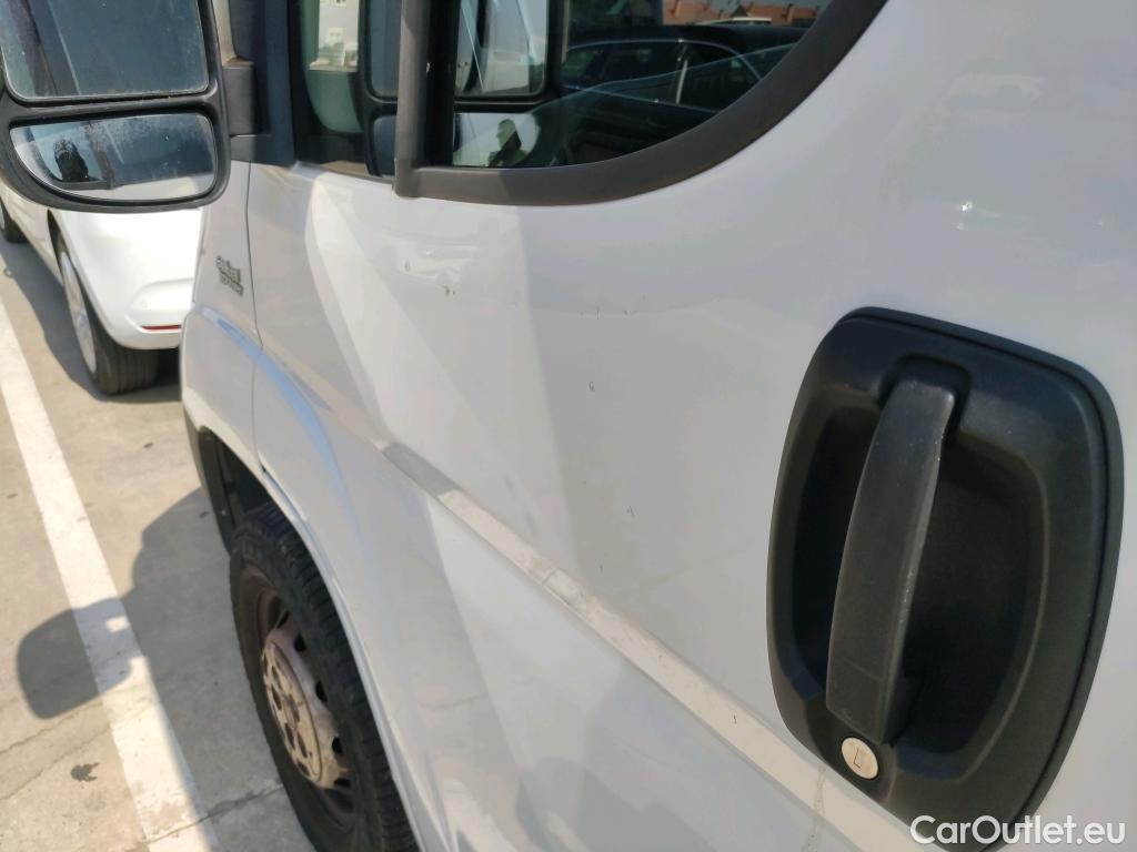 Fiat  Ducato FIAT  / 2014 / 4P / furgón Furgón 35 Medio 100kW (140CV) Nat. Power #29