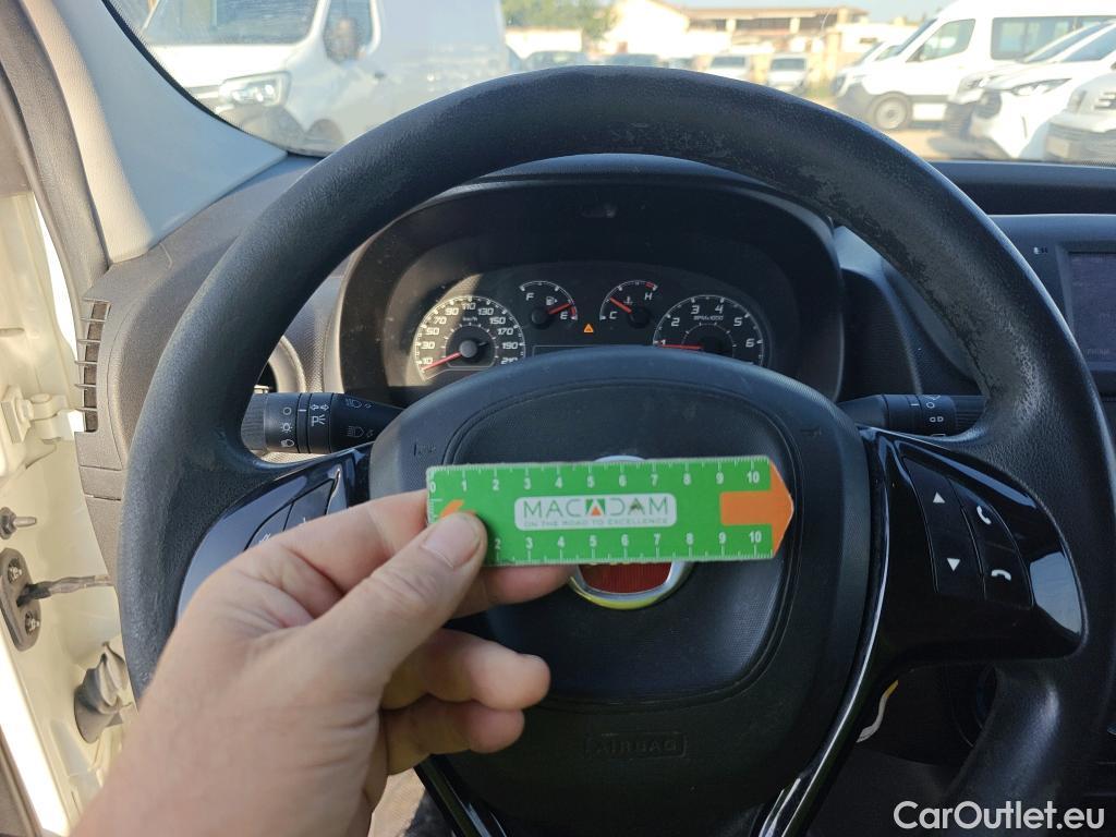  Fiat  Fiorino III  Cargo 1.3 Multijet 95CV MT5 E6 #31