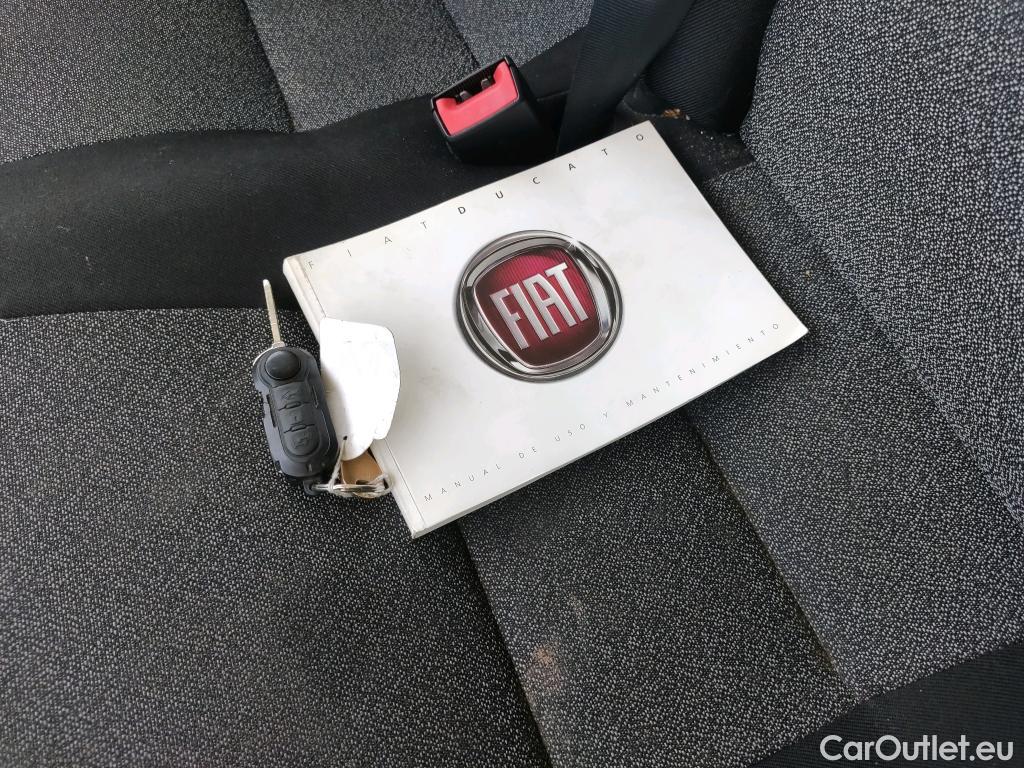  Fiat  Ducato FIAT  / 2014 / 4P / furgón Furgón 35 Medio 100kW (140CV) Nat. Power #56