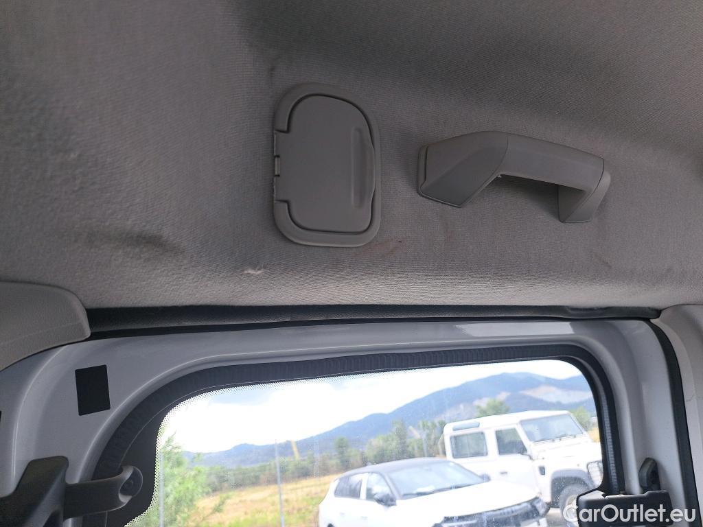  Citroen  Berlingo CITROEN  / 2018 / 4P / combi Talla M BlueHDi 100 S&S LIVE (IND) #14
