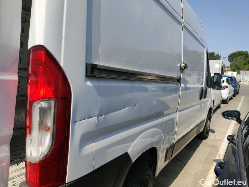  Fiat  Ducato FIAT  / 2014 / 4P / furgón Furgón 35 Medio 100kW (140CV) Nat. Power #5