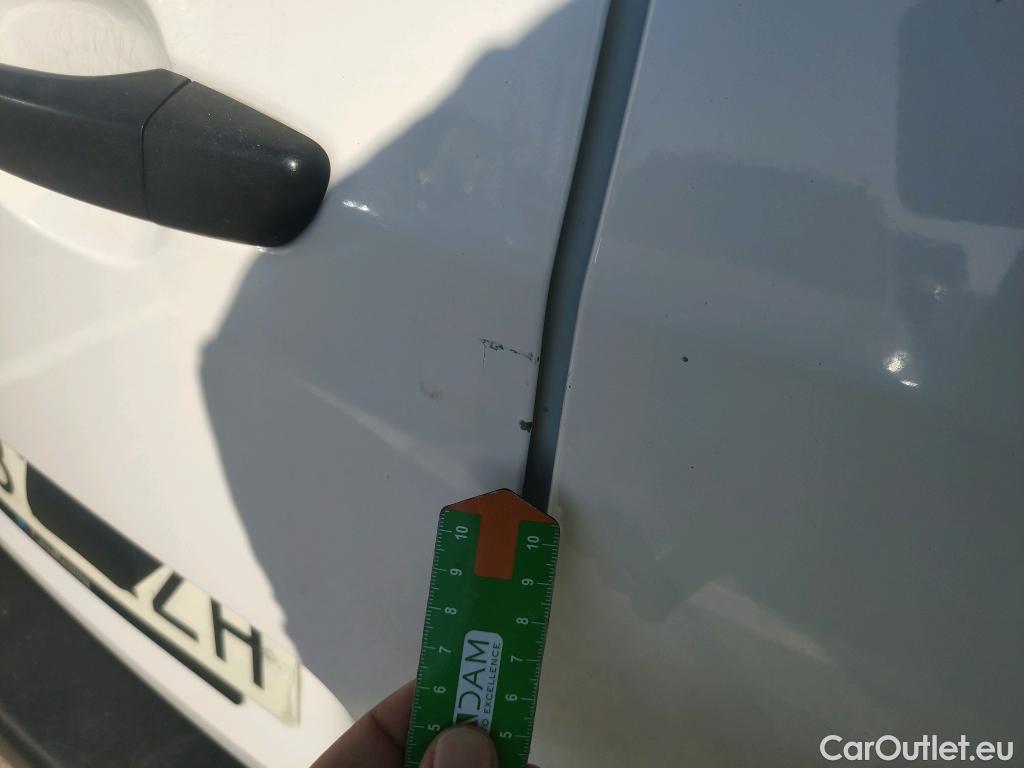 Citroen  Berlingo  Combi Live Pack Business M 1.5 BlueHDi 100CV MT6 E6d #2