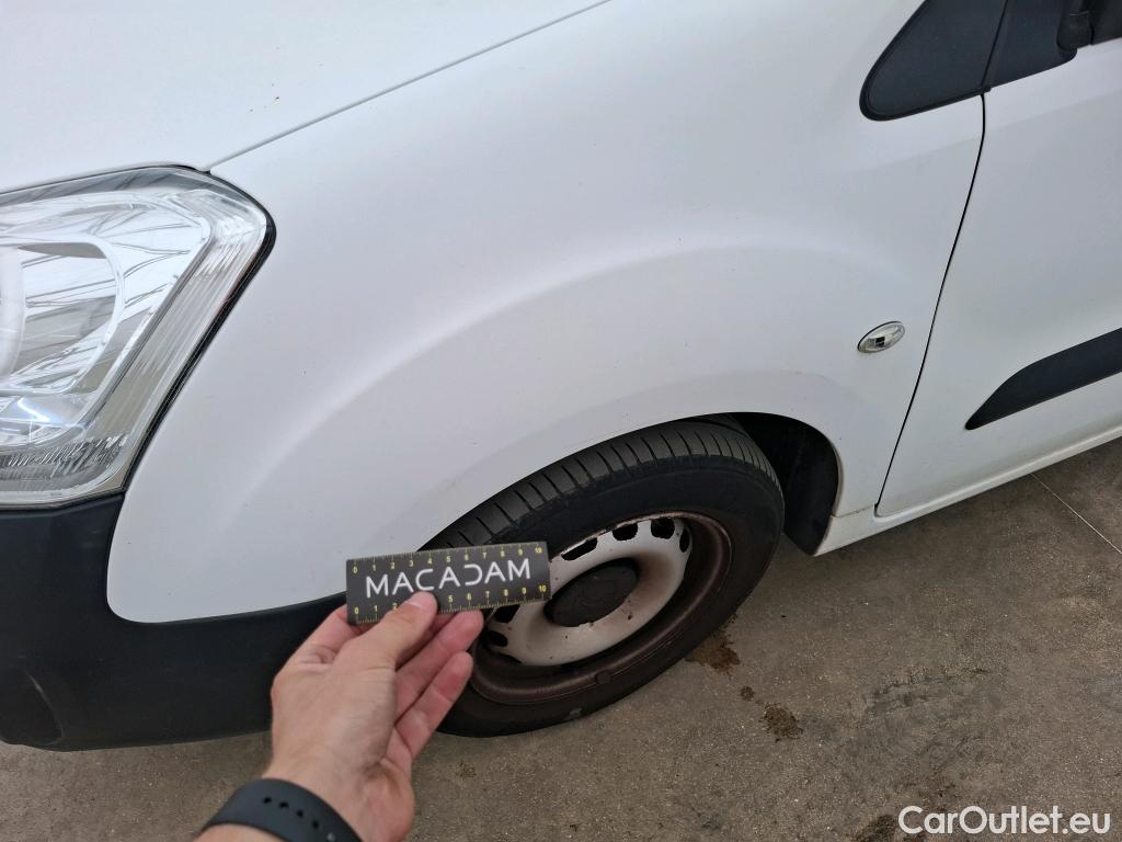  Citroen  Berlingo CITROEN  Cabine Approfondie VU 4p Fourgonnette BlueHDi 100 BVM Confort Cabine App. XL #32
