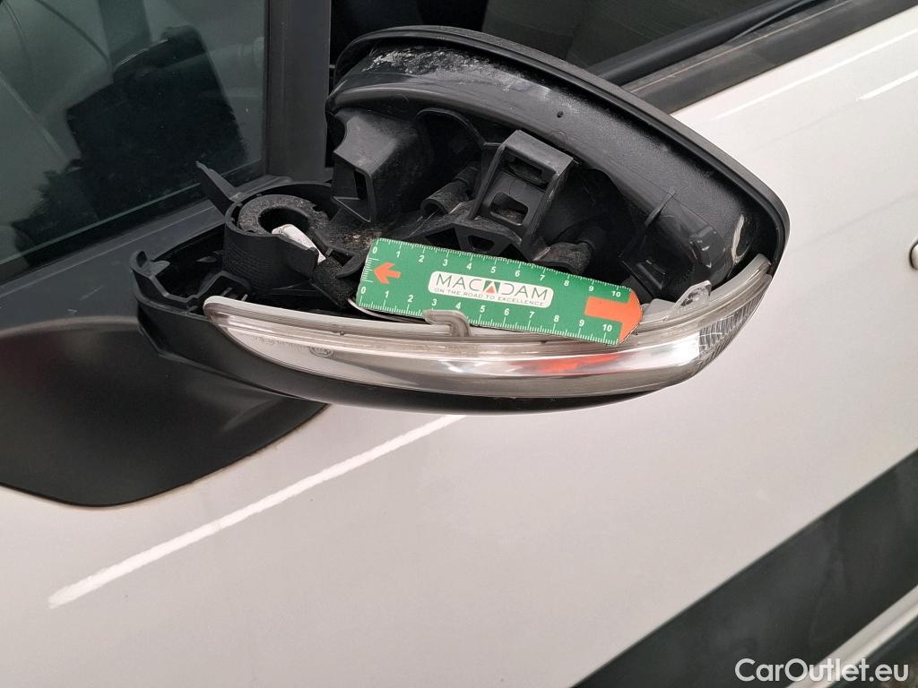  Citroen  C3  Société Feel Nav 1.2 PureTech 80CV BVM5 E6 #6