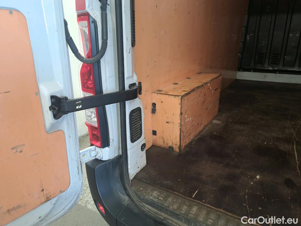  Renault  Master RENAULT  VU 4p Fourgon FG GCf Trac F3500 L2H2 Energy dCi 145 E6 #25