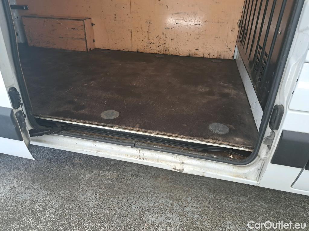  Renault  Master RENAULT  VU 4p Fourgon FG GCf Trac F3500 L2H2 Energy dCi 145 E6 #34