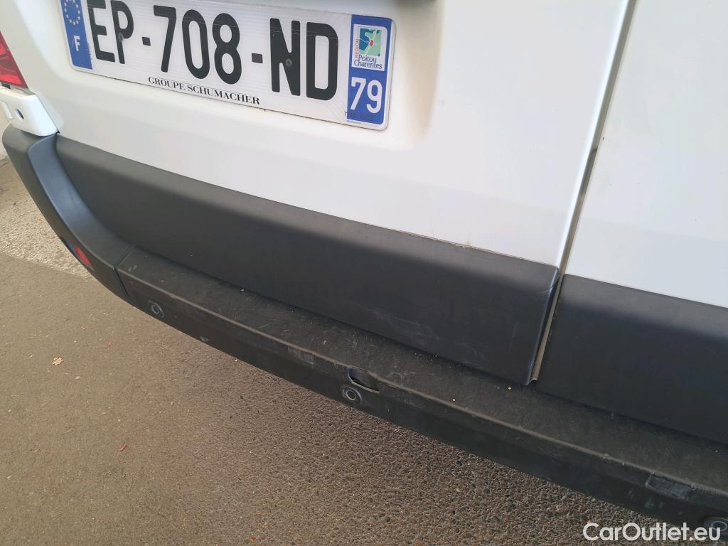  Renault  Master RENAULT  VU 4p Fourgon FG GCf Trac F3500 L2H2 Energy dCi 145 E6 #29