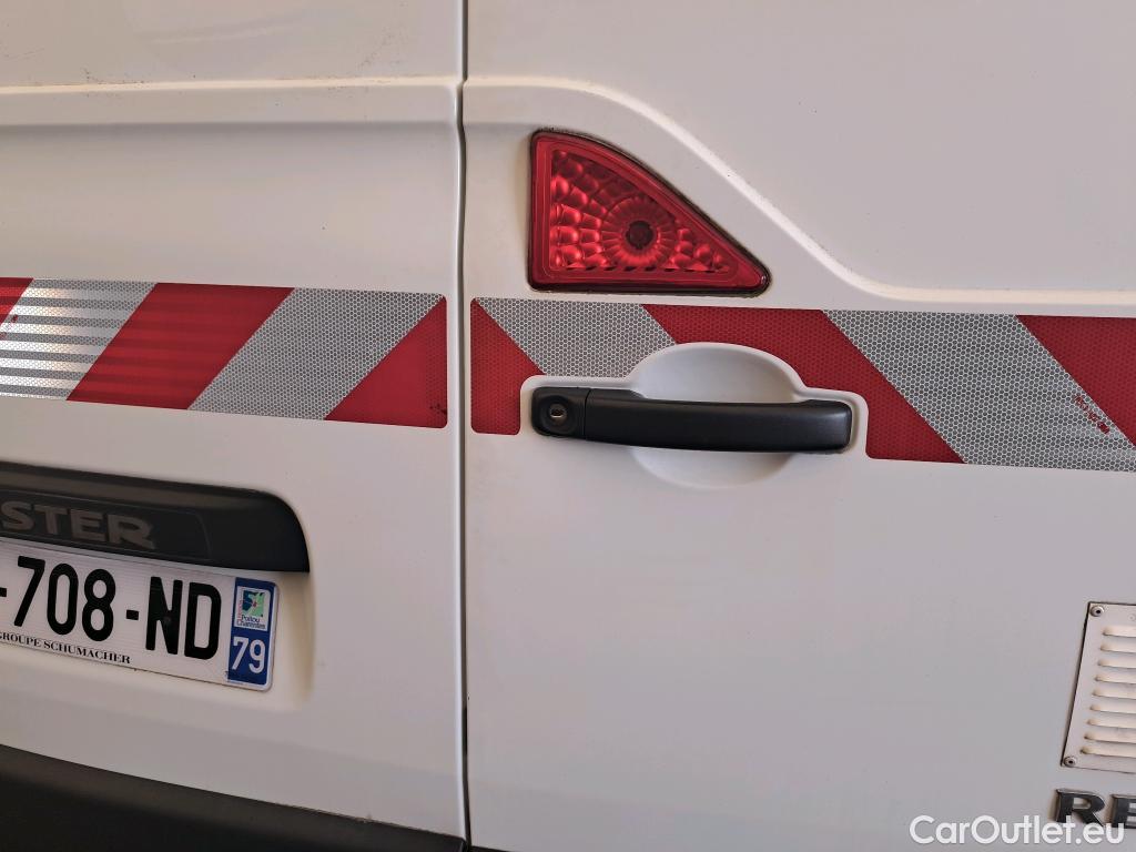  Renault  Master RENAULT  VU 4p Fourgon FG GCf Trac F3500 L2H2 Energy dCi 145 E6 #21