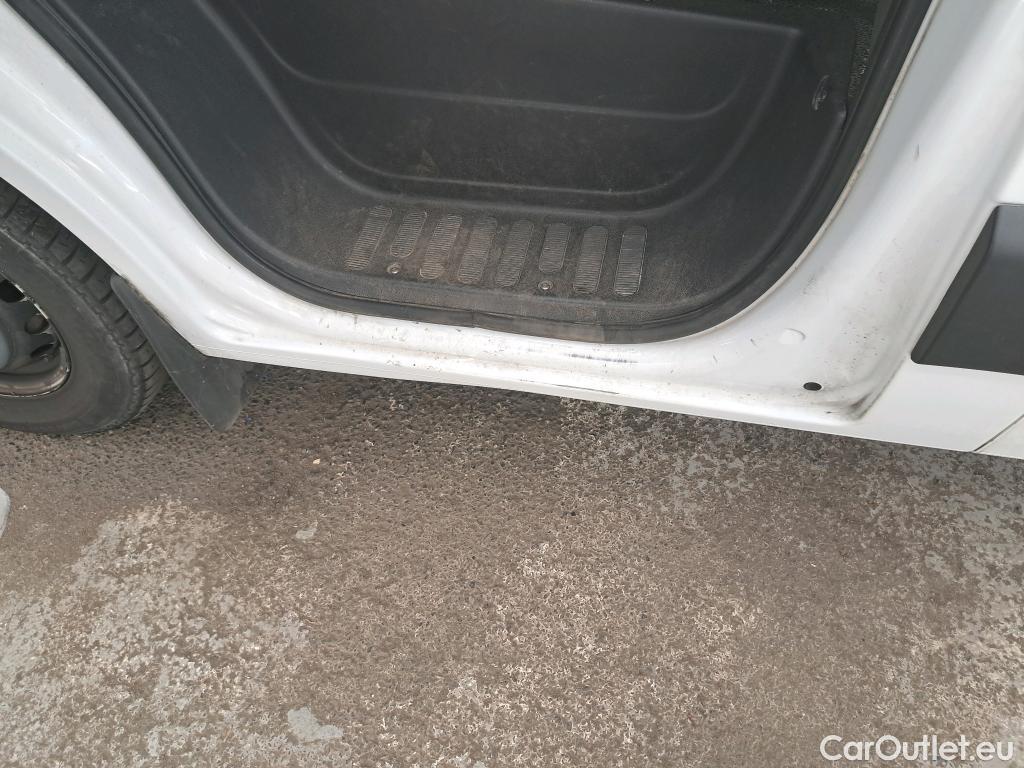  Renault  Master RENAULT  VU 4p Fourgon FG GCf Trac F3500 L2H2 Energy dCi 145 E6 #26