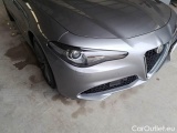  Alfa Romeo  Giulietta ALFA ROMEO GIULIA / 2016 / 4P / BERLINA 2.2 TURBO DIESEL 190CV EXECUTIVE AT8 #33