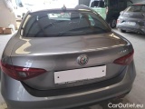  Alfa Romeo  Giulietta ALFA ROMEO GIULIA / 2016 / 4P / BERLINA 2.2 TURBO DIESEL 190CV EXECUTIVE AT8 #53