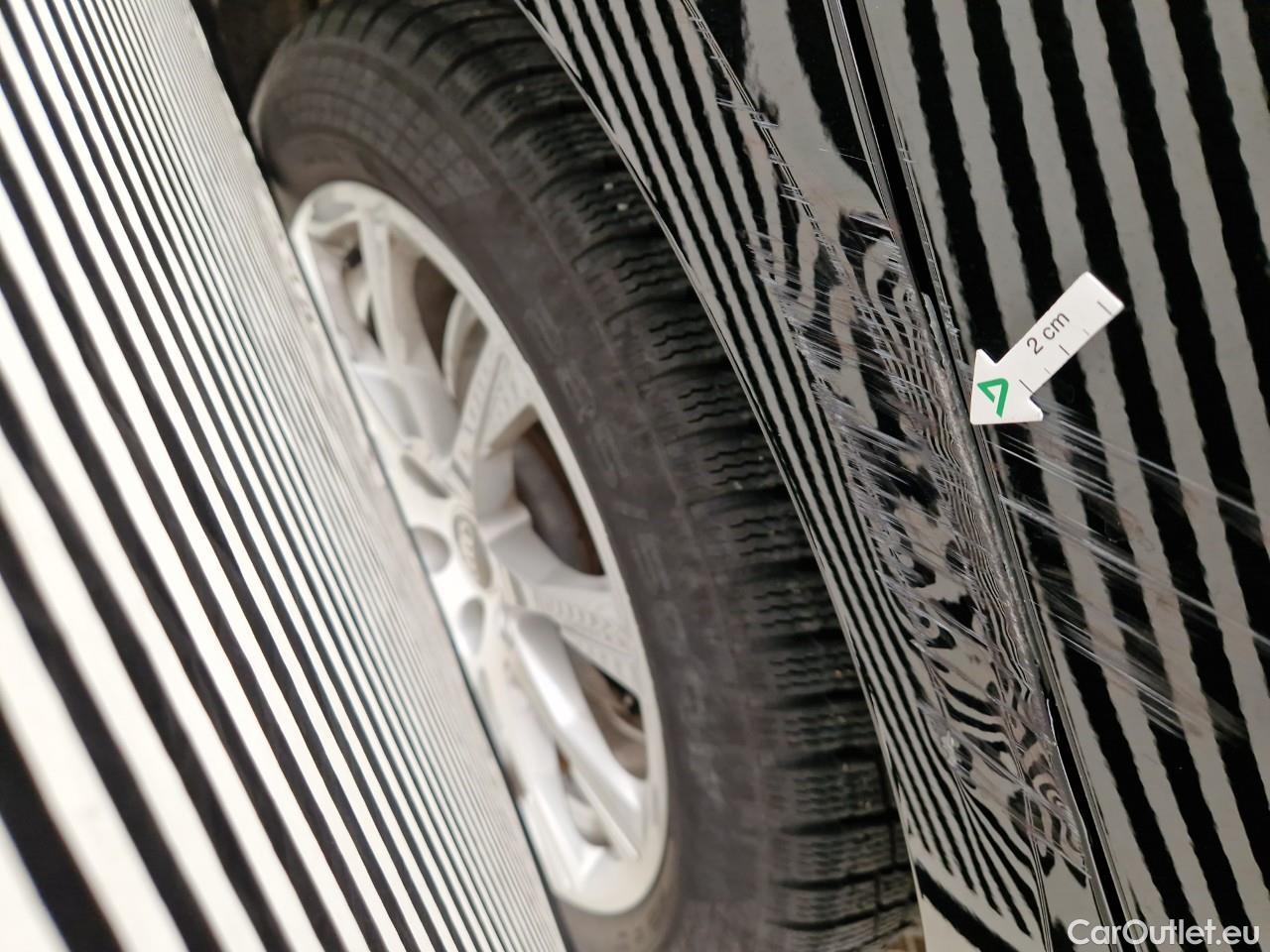  Audi  A4 40 TFSI S tronic quattro #26