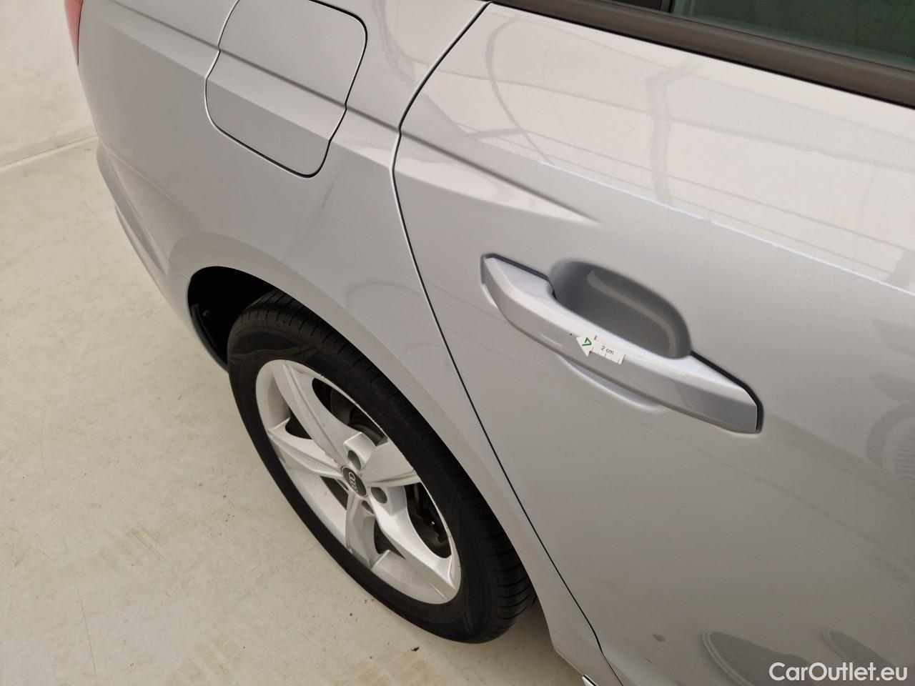  Audi  A4 Advanced 40 TFSI S tronic quattro #24
