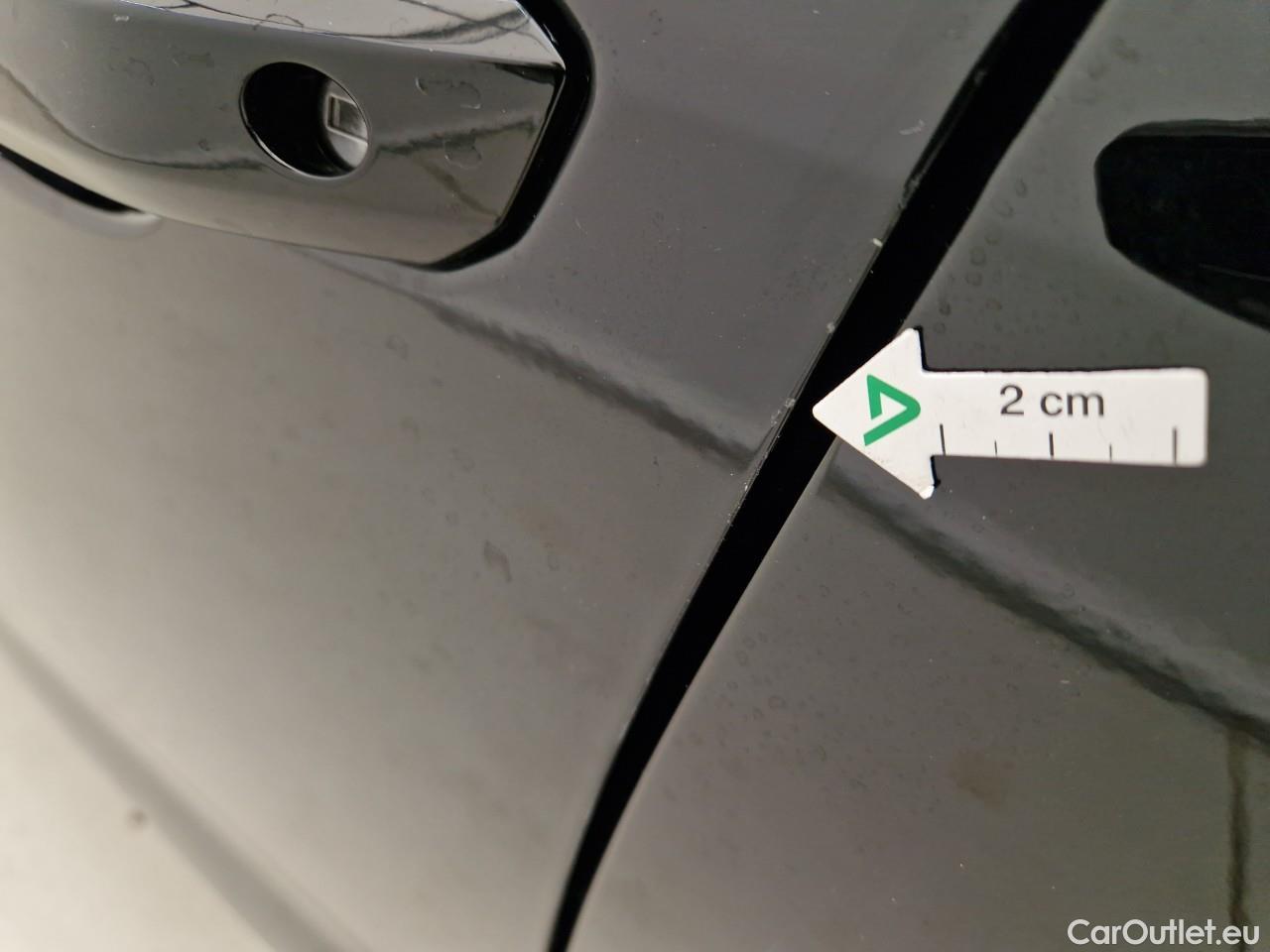  Audi  A4 40 TFSI S tronic quattro #2