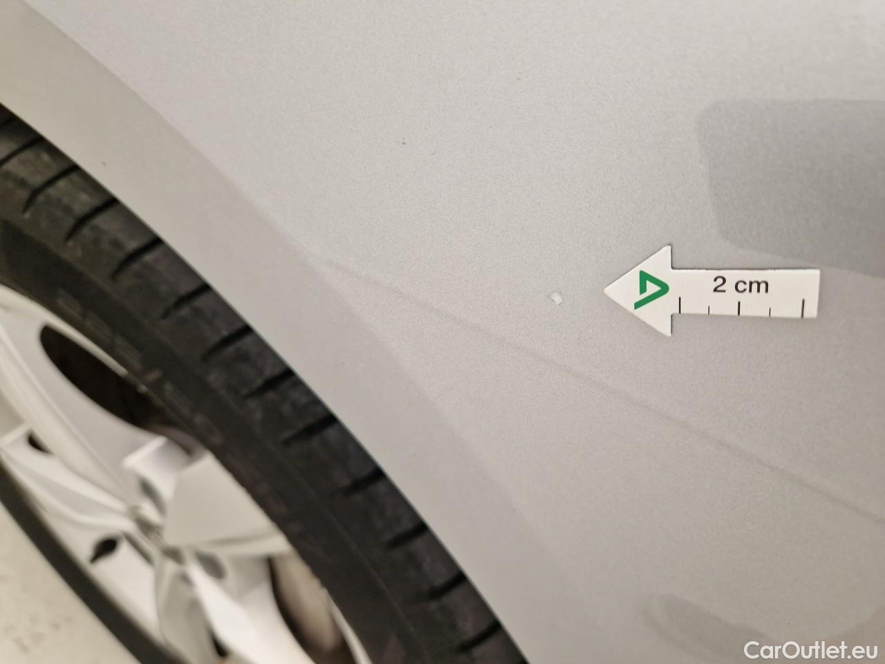  Audi  A4 Advanced 40 TFSI S tronic quattro #9