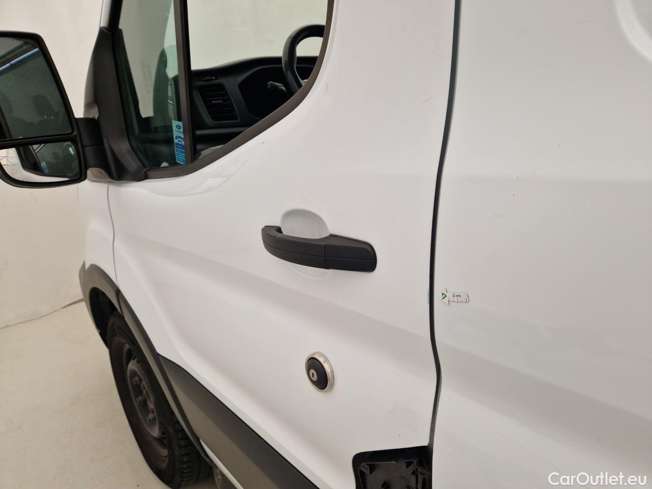  Ford  Transit 2.0L EcoBlue 130PS Trend RWD H3 350 L4 #2