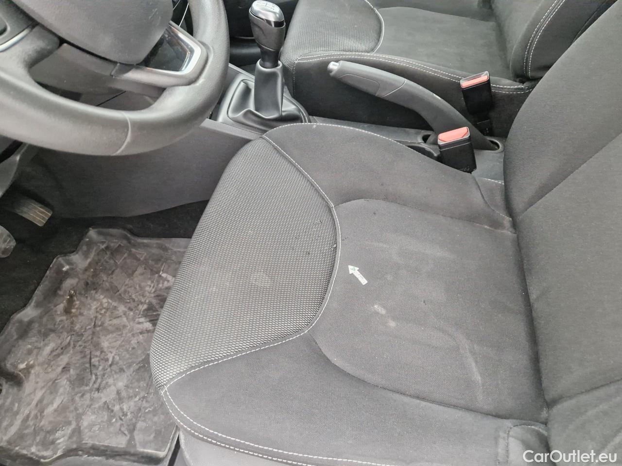  Renault  Clio 0.9 TCe 90CP Life Collection #19
