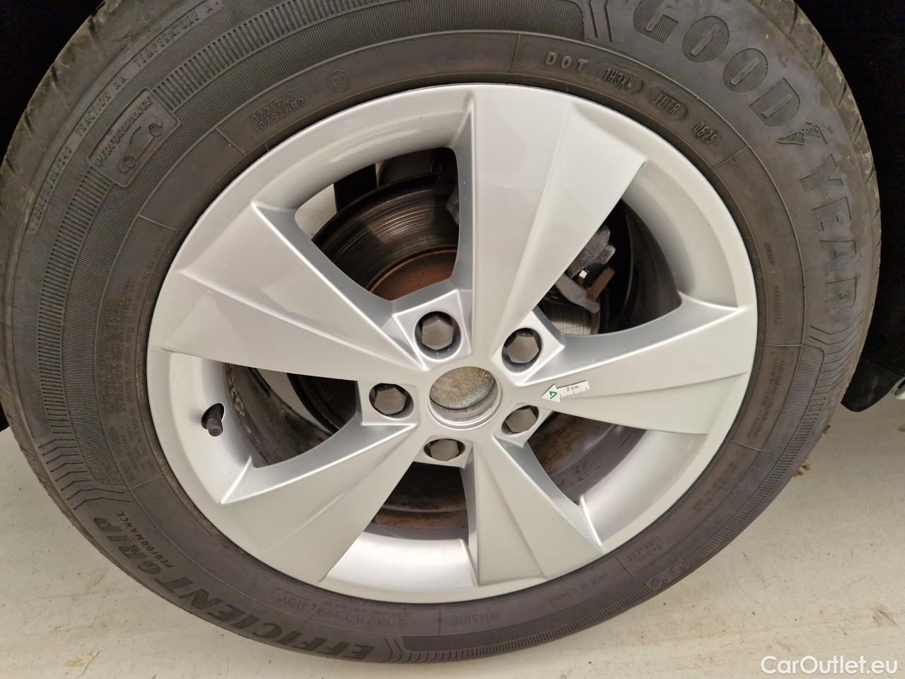  Skoda  Octavia 1.5 TSI 150CP Ambition #23