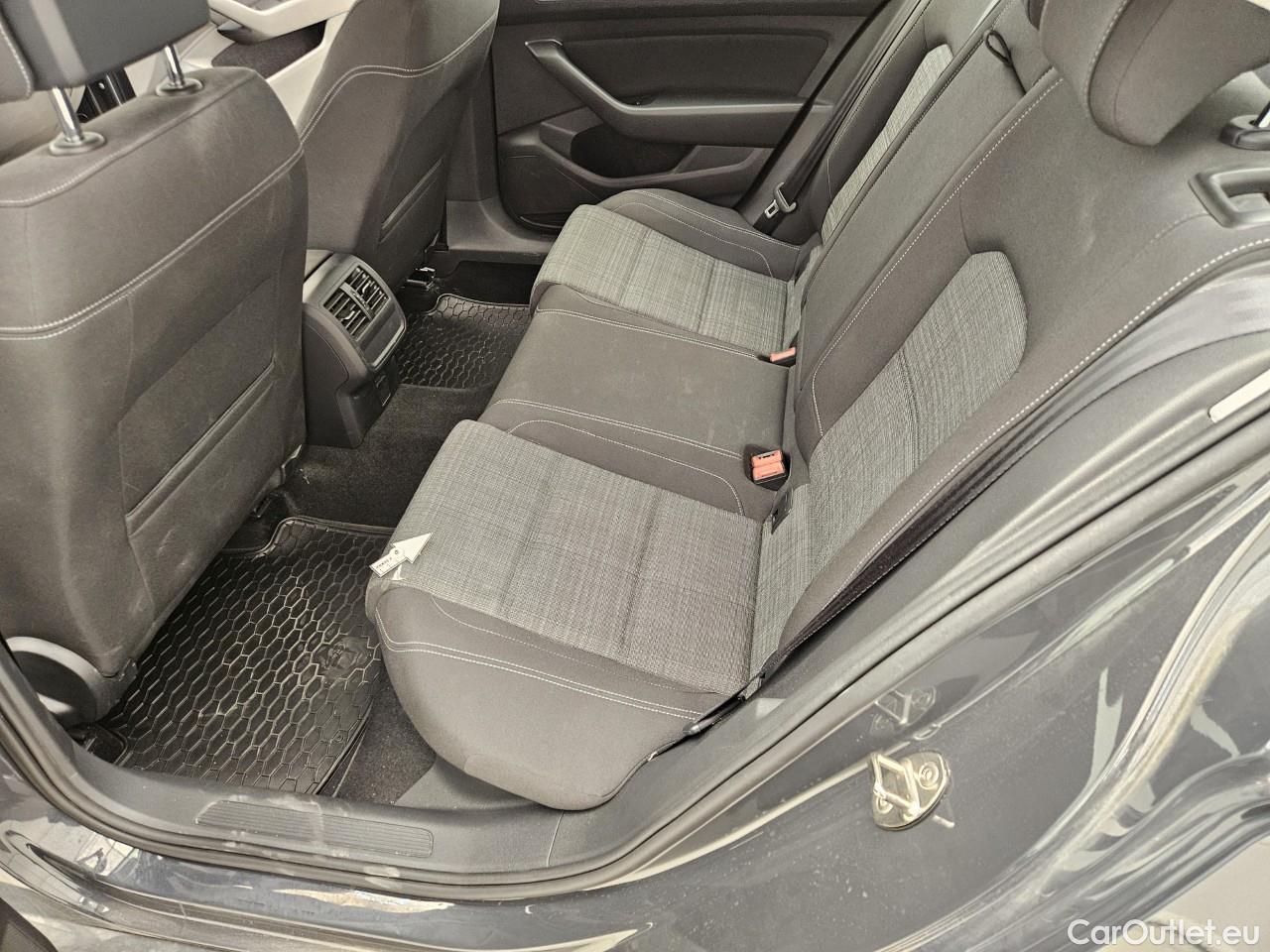  Volkswagen  Passat Comfortline 2.0 TDI DSG 150 CP #44