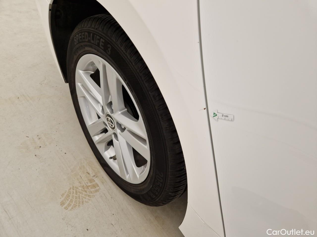  Toyota  Corolla 2.0 Hybrid Dynamic HSD TS E-CVT #24