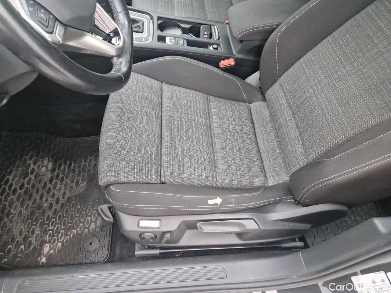  Volkswagen  Passat Comfortline 2.0 TDI DSG 150 CP #20