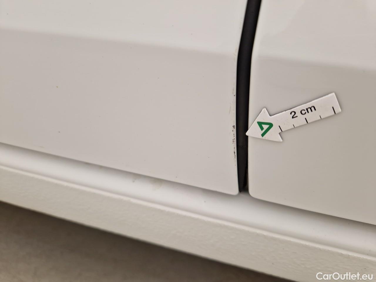 Volkswagen  Golf  Life 1.5 eTSI ACT DSG mild-Hybrid #2