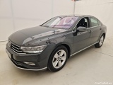  Volkswagen  Passat Highline2.0 TDI SCR DSG 4Mot 200CP 