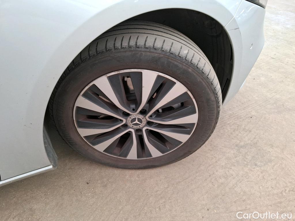  Mercedes  A-Klasse MERCEDES-BENZ Classe A Berline / 2018 / 4P / Berline A 250 e Business Line 8G-DCT #12