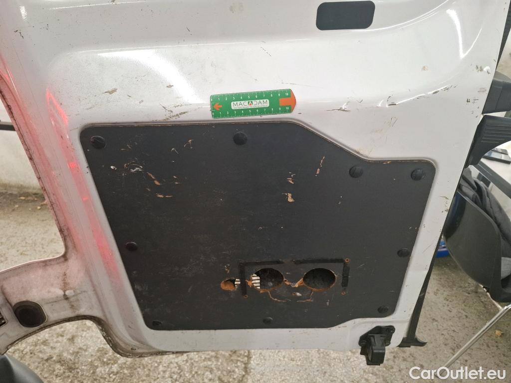  Citroen  Jumpy  Fourgon Club XL 2.0 BlueHDi 120CV BVM6 E6dT #15