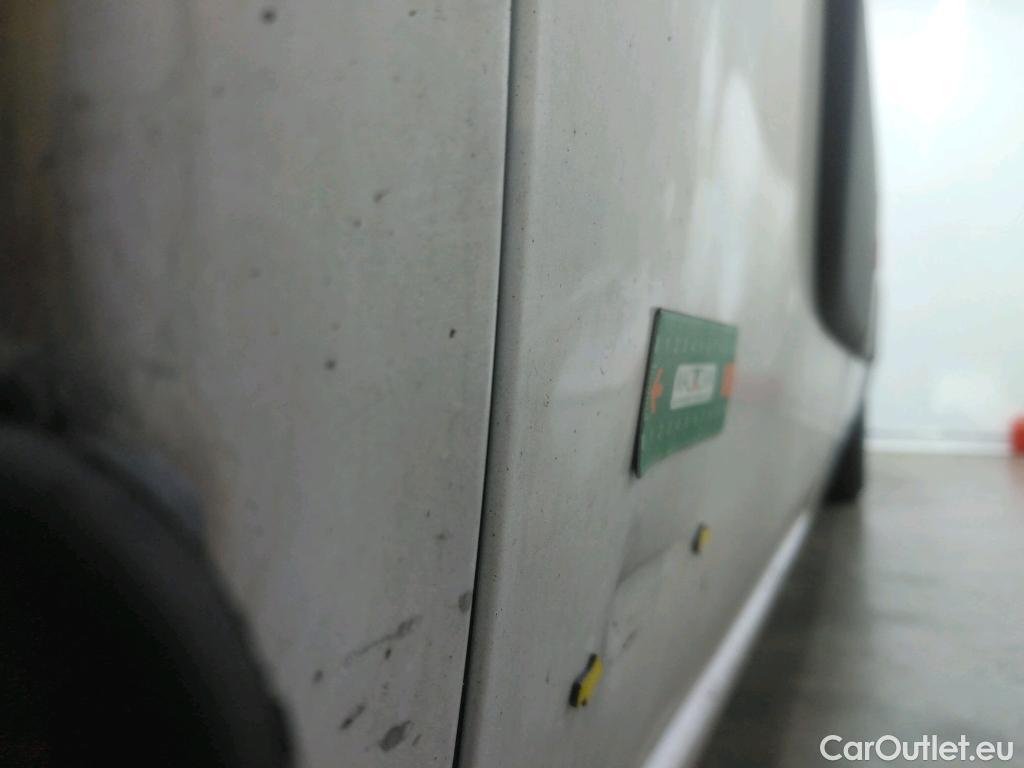  Renault  Master RENAULT - VU 4p VNA 'FG GCf Propu R3500 L4H3 NRJ dCi 165 E6 fourgon t  #50
